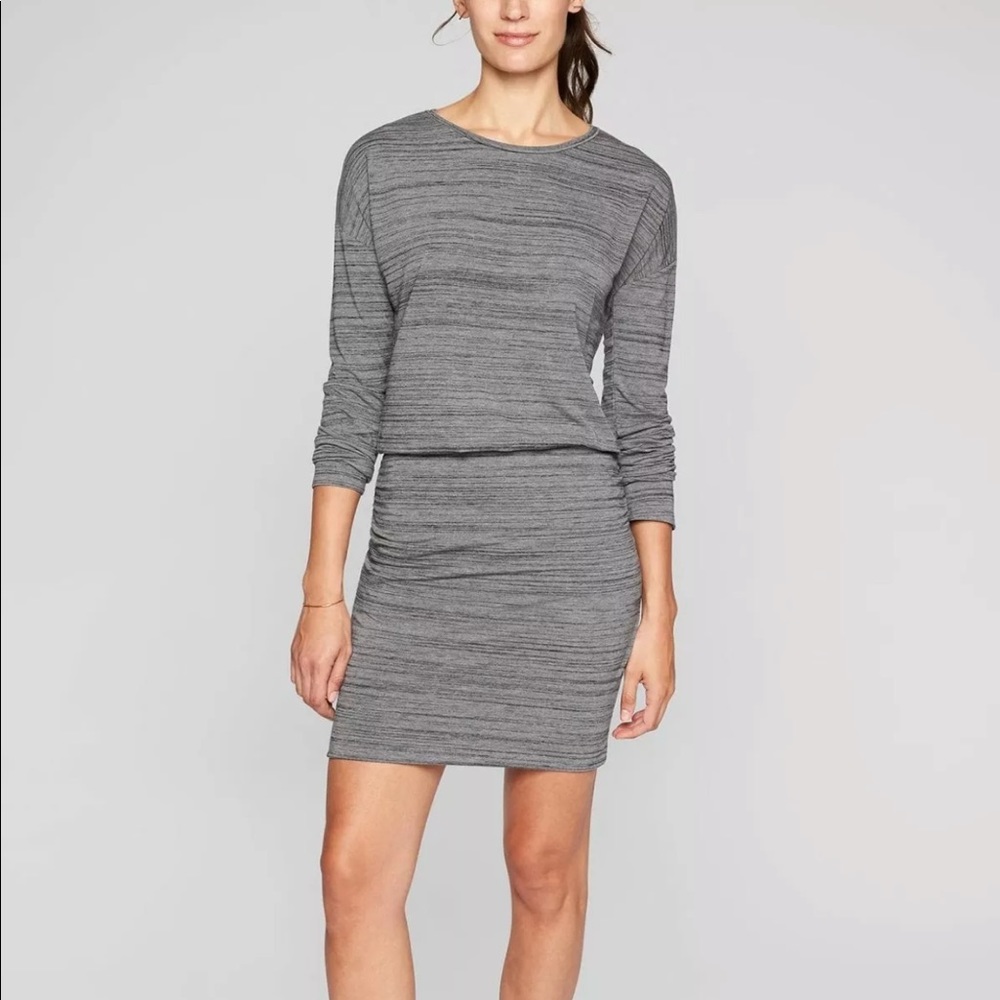 Athleta Avenues Dress Gray Heathered